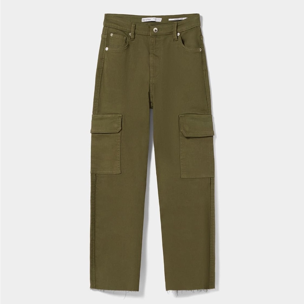 Cropped Cargo Pants